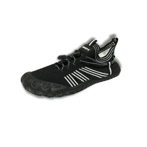 zapato sumergible para rios, cascadas, hikking modelo Hikblack